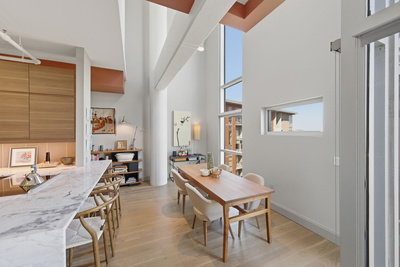 2115 Yeaman Pl