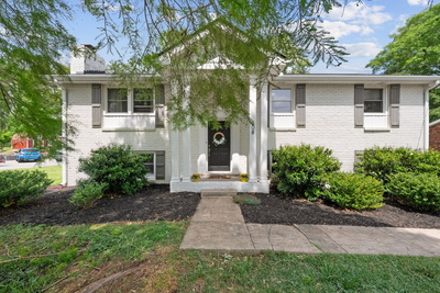 608 Harpeth Pkwy, E