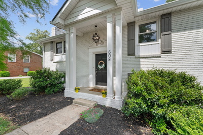 608 Harpeth Pkwy, E