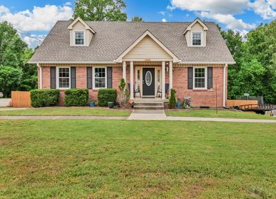 1020 Foxmoor Dr