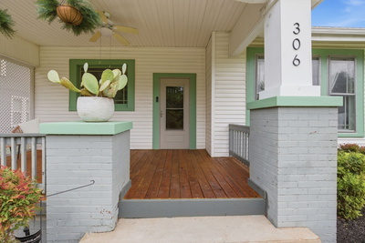 306 McCall St