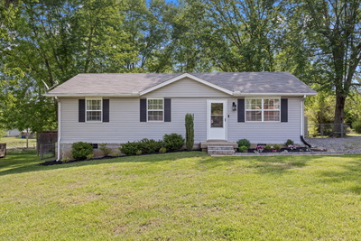 216 Fischer Dr
