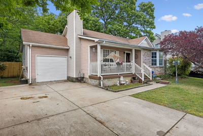 Exterior view of 4732 Greystone St in Antioch, TN