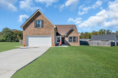 Exterior view of 107 Grace Ct in Manchester, TN