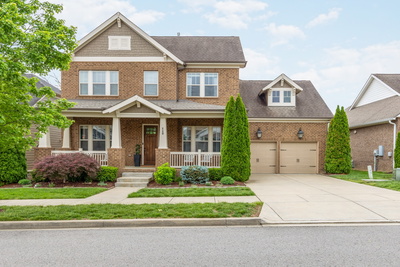 110 Ashington Cir