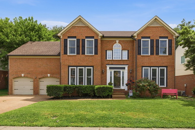 1240 Buckingham Cir
