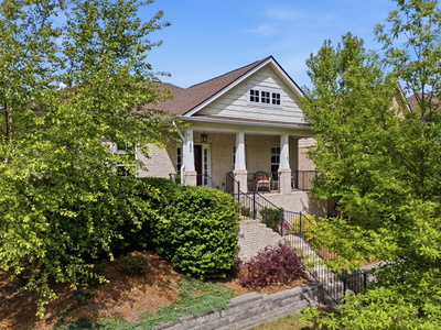 1860 Grace Point Ln