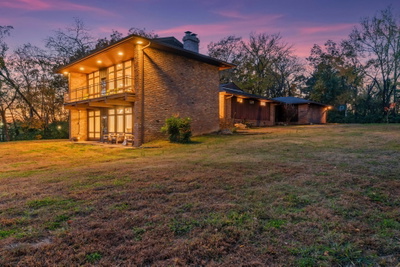 4 Hidden Acres Dr