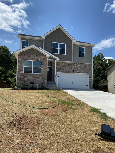 799 Banister Dr