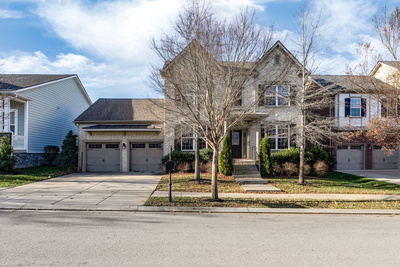 1001 Ryecroft Ln