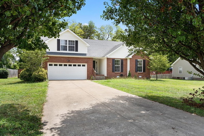 3868 Benjamin Dr
