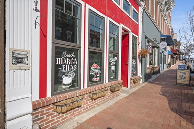 125 Franklin St