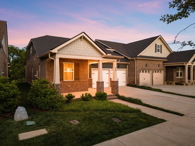 388 Gingerwood Ln