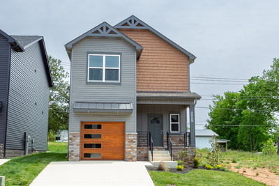 547 Charleston Cove Way