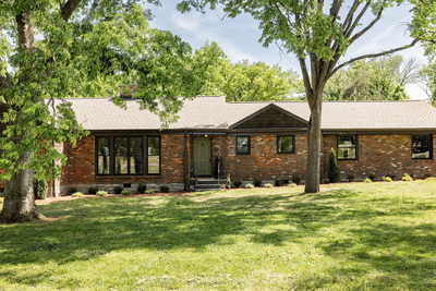 Exterior view of 4706 Lovewood Dr in Nashville, TN