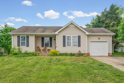 3220 N Senseney Cir