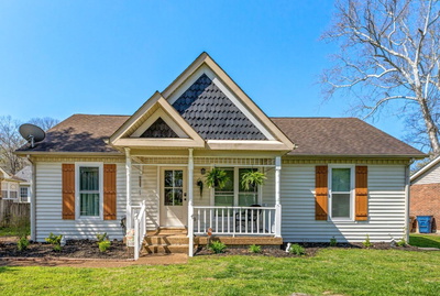 105 Heathcote Ct