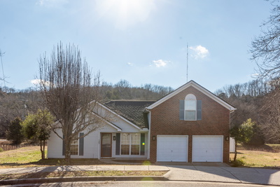 5464 Daniel Ray Dr
