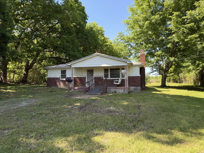 3962 Highway 70, W