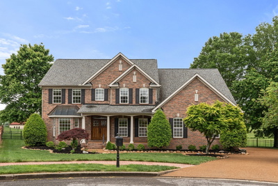 Exterior view of 1115 Rossifer Ct in Gallatin, TN