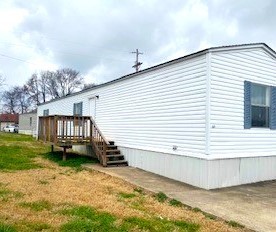 815 Monroe Ln