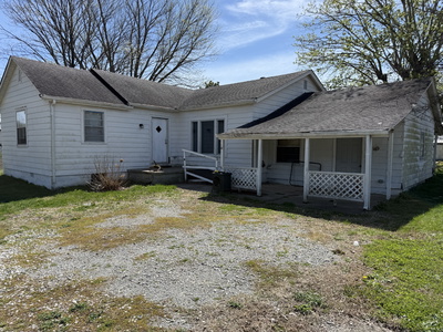 3030 Highway 41, S