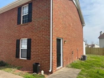3831 Jockey Dr