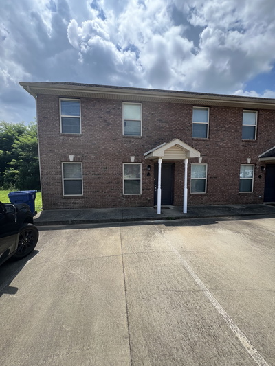 1717 Manning Dr
