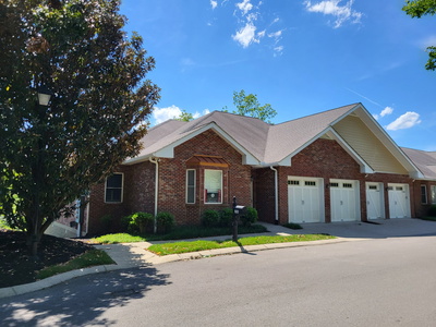 800 Cedarstone Way