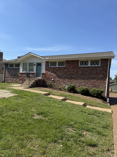 633 Galaxie Dr