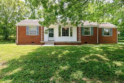 4824 Lynn Dr