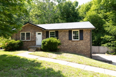 2733 Turner Ln
