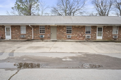 105 Walnut St