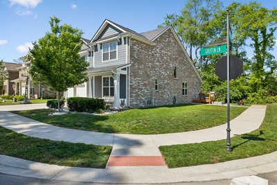 276 Griffin Ln