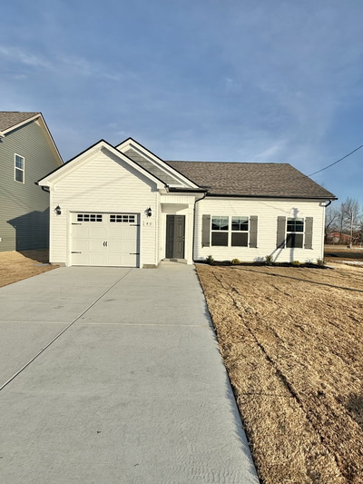 88 Stonehenge Cir