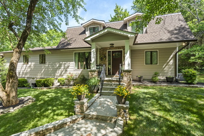 1004 Perkins Ln