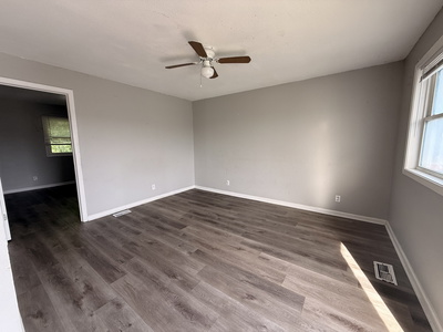 410 Manor Dr
