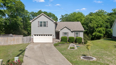 Exterior view of 1005 Aretha Dr in Murfreesboro, TN