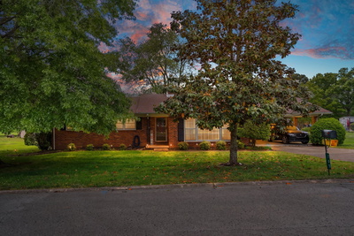 705 Dow Dr