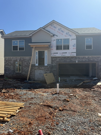 350 Cardinal Creek