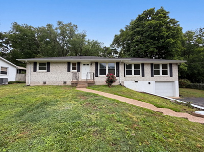 724 Woodmere Dr