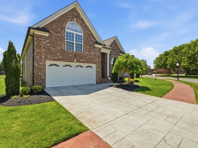 1145 Isaac Franklin Dr