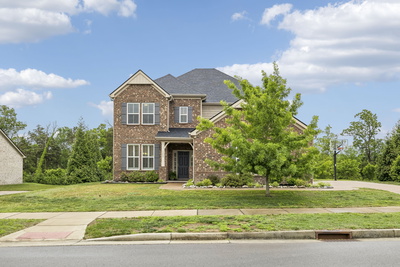 1237 Cressy Ln