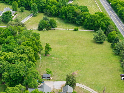 2033 Carters Creek Pike