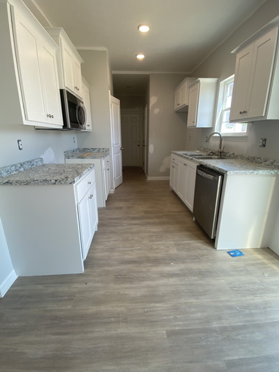 102 Glentree Cv