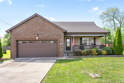 3479 Bradfield Dr