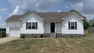 689 Artic Ave