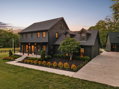 2031 Maple Ln