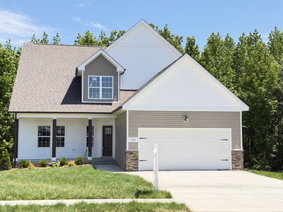 120 Hummingbird Way