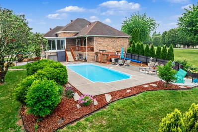 Exterior view of 778 Fox Run Ln in Lafayette, TN
